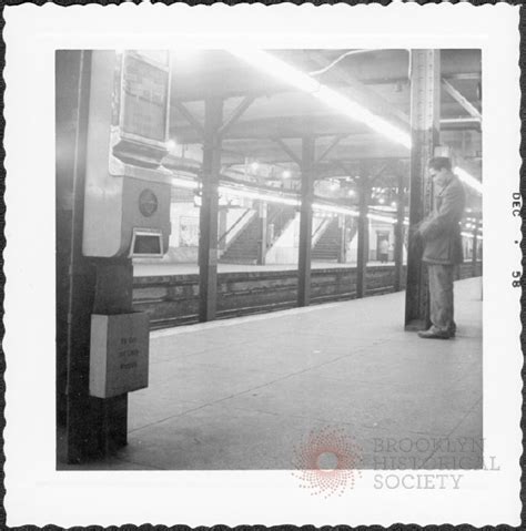 [Borough Hall Station (Lexington Avenue IRT) taken from Manhattan-bound ...