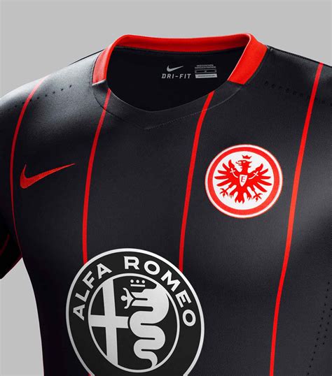 OFICIAL: Eintracht Frankfurt Nike 15/16 Kits - Todo Sobre Camisetas