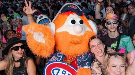 Youppi! parties at îLESONIQ 2023 | Montréal Canadiens