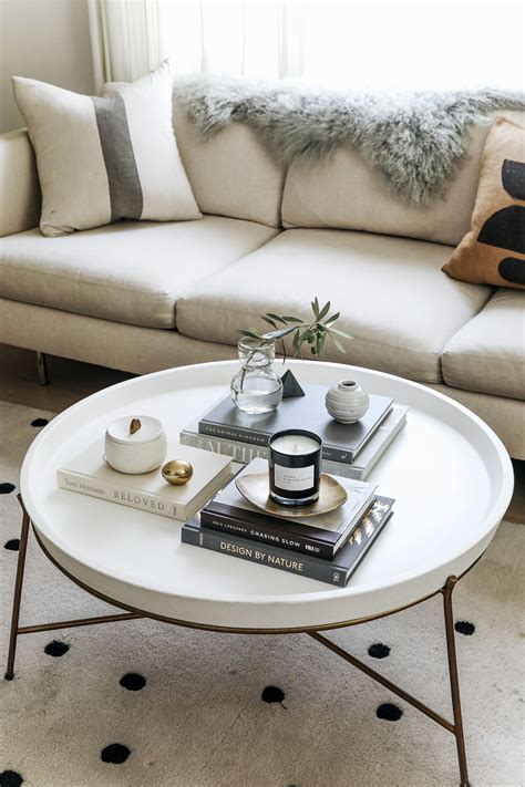Coffee Table Styling Tips for Round Coffee Tables - Anne Sage | Table decor living room, Round ...