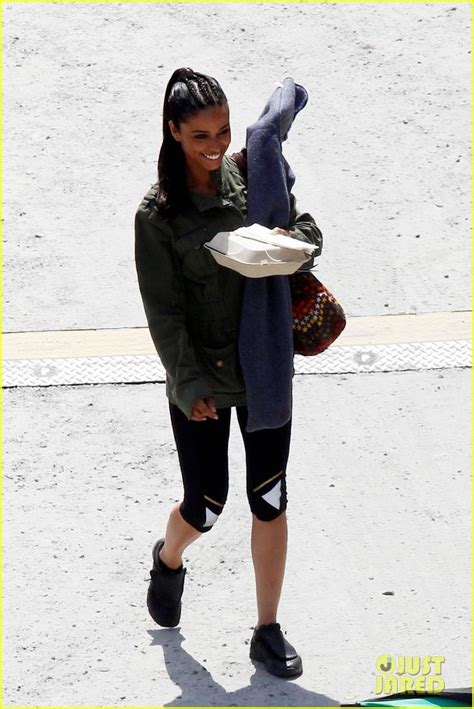 Meta Golding (Enobaria) on set (via JustJared) | Hunger games costume, Hunger games catching ...