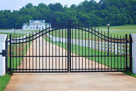 Automatic Iron Gate System Design and Integration Contractors | Wrought ...