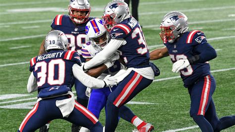 Patriots Notes: New England Loses Seven Players To Injury In Blowout Loss - NESN.com