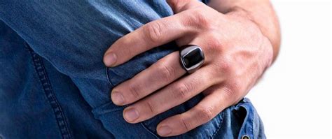 ŌURA Fitness & Sleep Tracker Ring — Tools and Toys