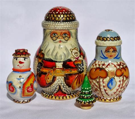 My Lovely Russian Nesting Dolls: Christmas and Father Frost