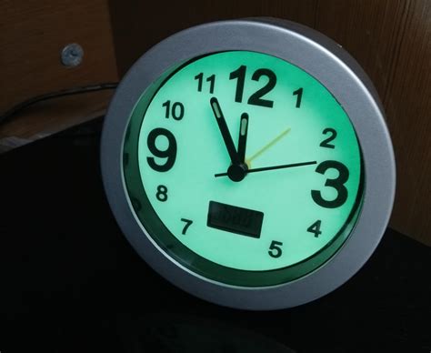Night light dial clair table alarm clock