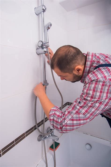 Shower Bases & Pans Mounting Orange County - Shower Installation & Plumbing