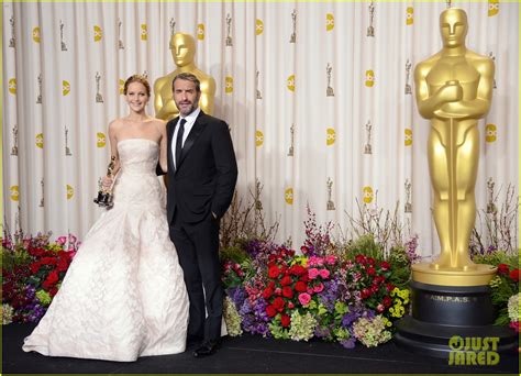 Jennifer Lawrence: Oscars Press Room Interview Video 2013: Photo ...