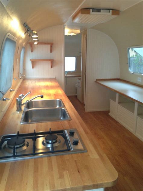 50+ Modern Airstream Interior Design Ideas - Abchomedecor | Airstream interior, Remodeled ...