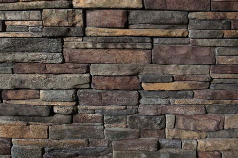 31 best exterior stone veneer ideas images on Pinterest | Stone ...