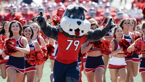 A new Victor E. Bulldog to take over as Fresno State mascot. PETA says it’s cruel