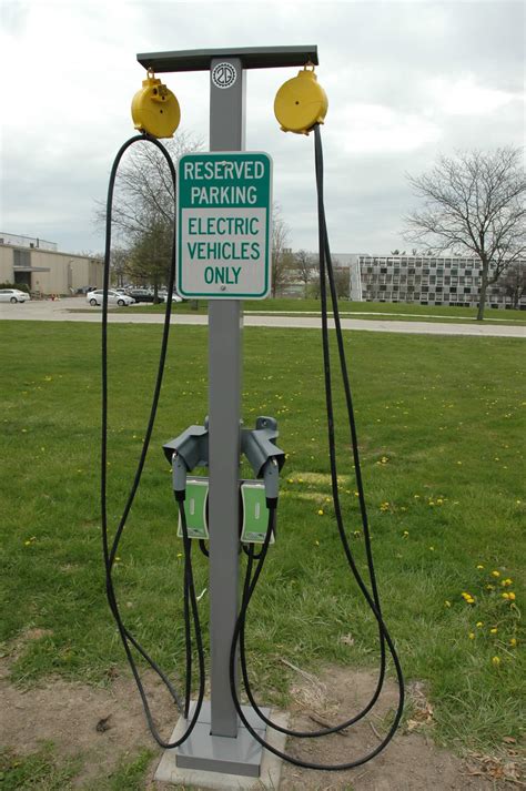 How To Make Electric Vehicle Charging Station - Moll Marlie