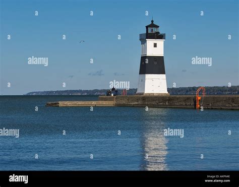 Erie Pierhead Lighthouse Lake Erie at Presque Isle State Park in Stock ...