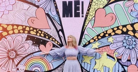 Taylor Swift Butterfly Wall Mural in Nashville 2019 Pictures | POPSUGAR Celebrity