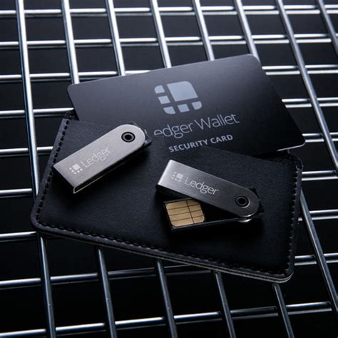 Ledger Nano // Duo Edition - Ledger Wallet - Touch of Modern