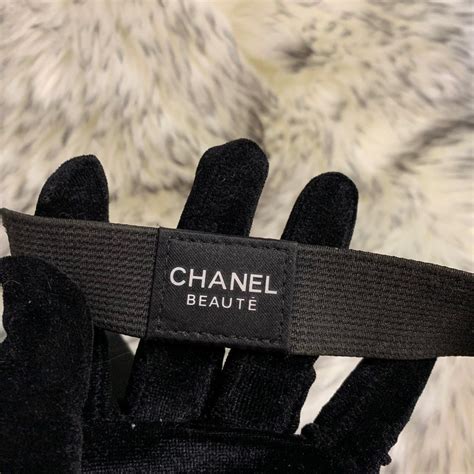 Chanel Beaute Headband, Luxury, Accessories on Carousell