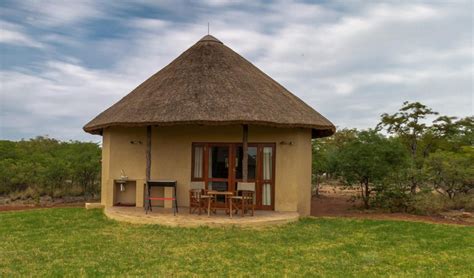 Mopane Bush Lodge in Mapungubwe National Park — Best Price Guaranteed