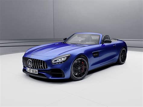 Mercedes-AMG GT Roadster Specs & Photos - 2020, 2021, 2022, 2023, 2024 ...