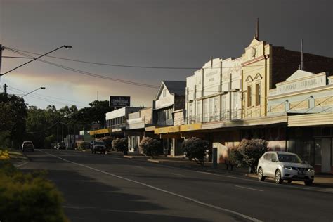 Bushfires continue to burn in Queensland's Western Downs region ...