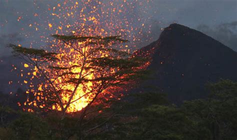 Hawaii volcano eruption: Is the volcano in Hawaii affecting Maui ...