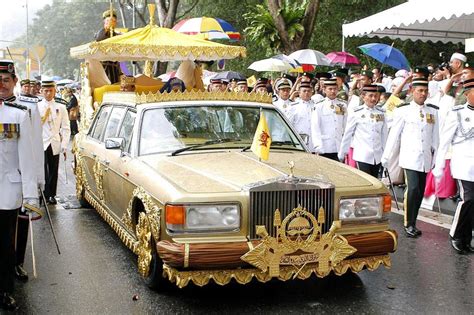 The Sultan of Brunei's net worth, and extreme spending | lovemoney.com