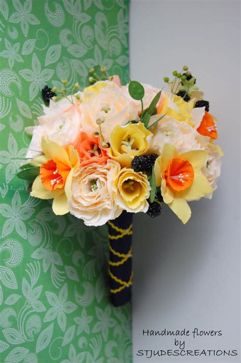 Daffodil wedding bouquet | Handmade PaPer FloweRs by Maria Noble