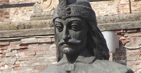 12 Unexpected Facts about Vlad the Impaler, the Real Dracula