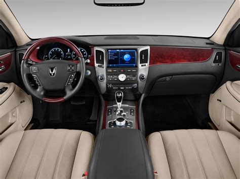 Image: 2012 Hyundai Equus 4-door Sedan Signature Dashboard, size: 1024 ...