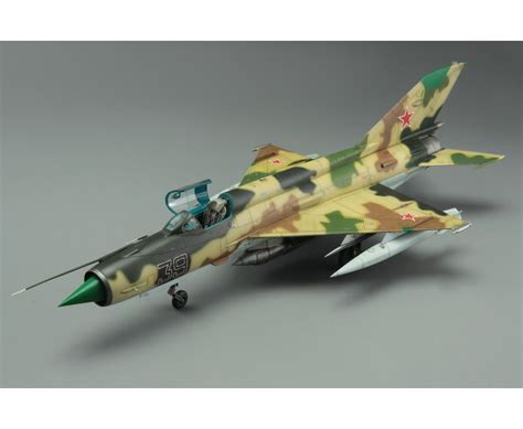 Pin de Modelwork Scale Model Store en Aviones | Aviones, Aviones caza, Aviones militares