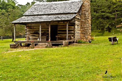 Humpback Rocks Visitor Center (540) 943-4716 Humpback Rocks, MP 5.8 Blue Ridge Pky, Afton, VA ...