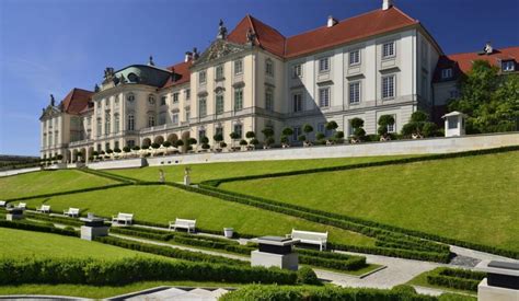 ROYAL CASTLE GARDENS IN WARSAW – In Masovian Style