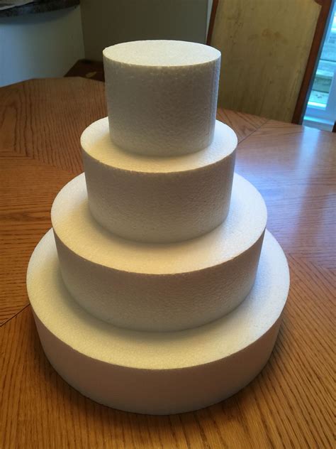 Fake wedding cake styrofoam layers | Fake wedding cakes, Fancy cakes, Wedding cupcakes