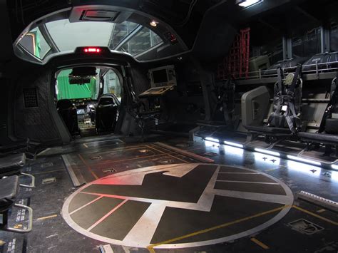 Avengers (2011) Quinjet set design - Film and Set Design - McNeel Forum