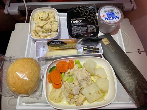 Emirates Airline Food Review - The Frugal Foodies