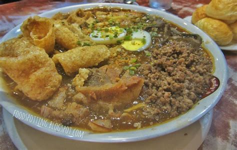 Everyday Foodspotting: Andy's Famous Batangas Lomi & Bulalo