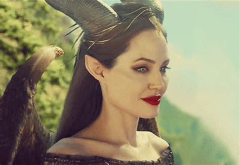 Maleficent Angelina Jolie GIF - Maleficent AngelinaJolie Smile ...