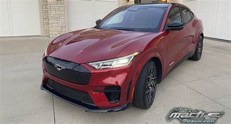 First Ford Mustang Mach-E GT deliveries begin early – she's a beaut [gallery] - Electrek