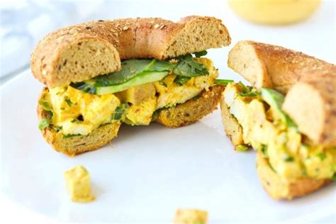 Mango Chicken Salad Sandwich | That Spicy Chick