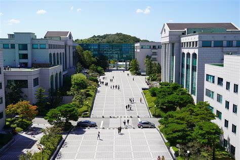 Ulsan College Institute of International Affairs&Global Education Center