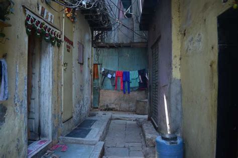 Inside Dharavi: Unveiling Mumbai's Slum Culture Tour | GetYourGuide