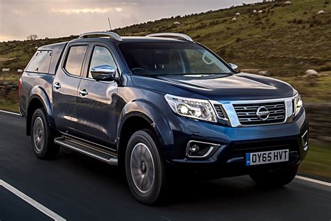 Nissan Navara: Two-Minute Road Test | Motoring Research