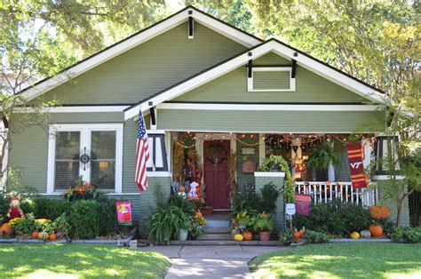 16 Fresh-looking Green Siding Houses to Create a Natural Look – La Urbana