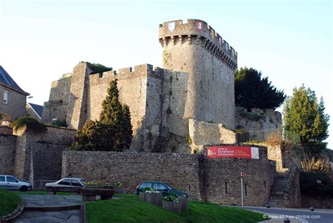 Le fort - Avranches - France | Avranches france, Vacances en france, Les régions de france