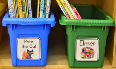 A Place Called Kindergarten: new book bin labels