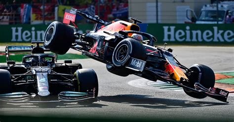 Max Verstappen's furious 10-word message to Lewis Hamilton after Italian GP crash - Mirror Online