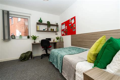 Tramways, Salford | 2024/25 Student Accommodation | £1 Booking ...