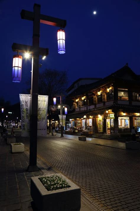 Night in Jeonju Hanok Village Editorial Photo - Image of attraction ...