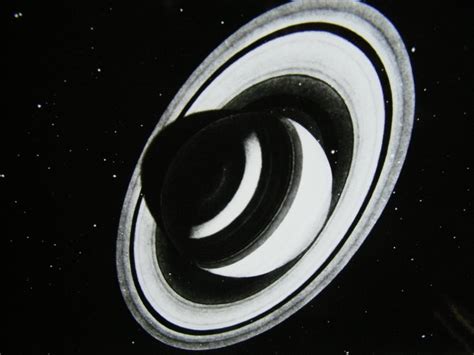 The beautiful rings of Saturn - two original Voyager photos - Catawiki