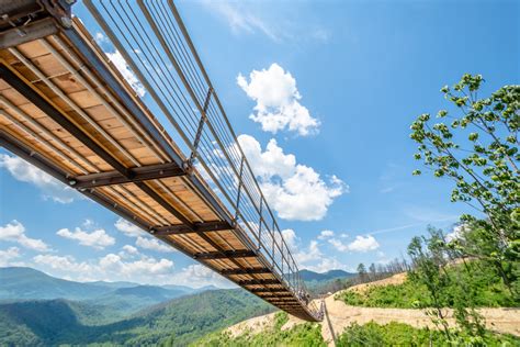 Gatlinburg SkyBridge - Are You Brave Enough to Cross?