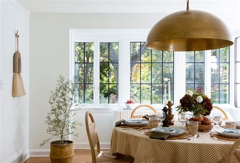 13 Dining Table Decor Ideas For Hosting Season 2024 | Havenly Interior Design Blog